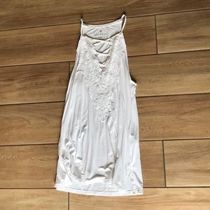 AMERICAN EAGLE OUTFITTERS Floral Criss Cross Tank